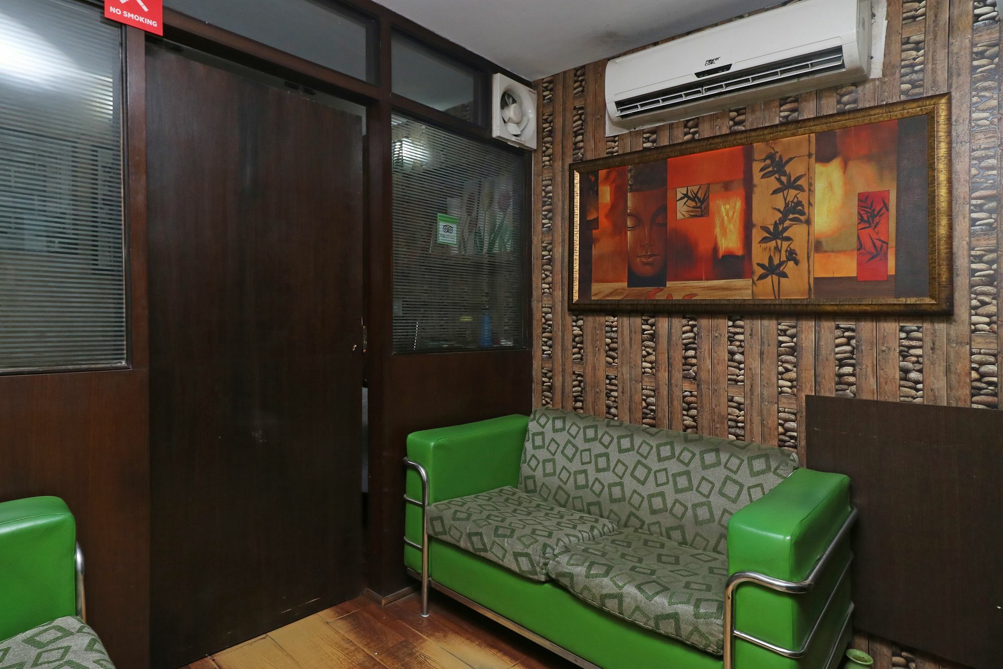 Oyo 2227酒店木屋 新德里 外观 照片